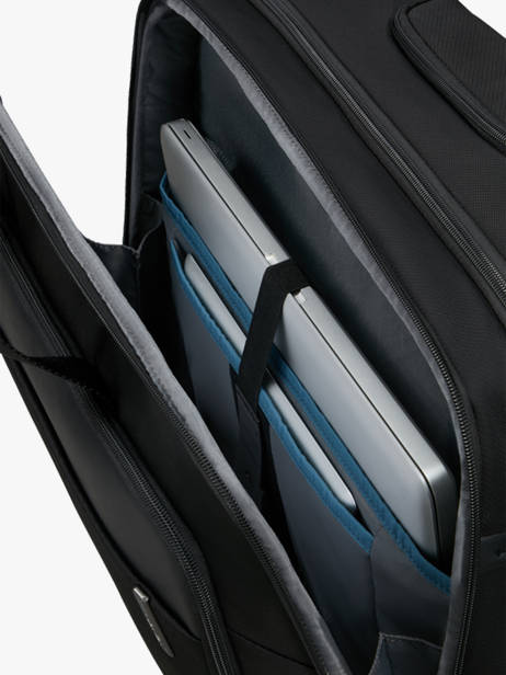 Pilot Case On Wheels With 17