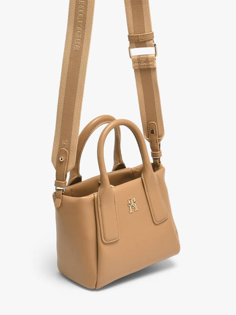 Satchel Th Essential Tommy hilfiger Beige th essential AW18371 other view 2