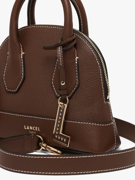 Sac Bandoulière Belleville Cuir Lancel Marron belleville A13735 vue secondaire 2